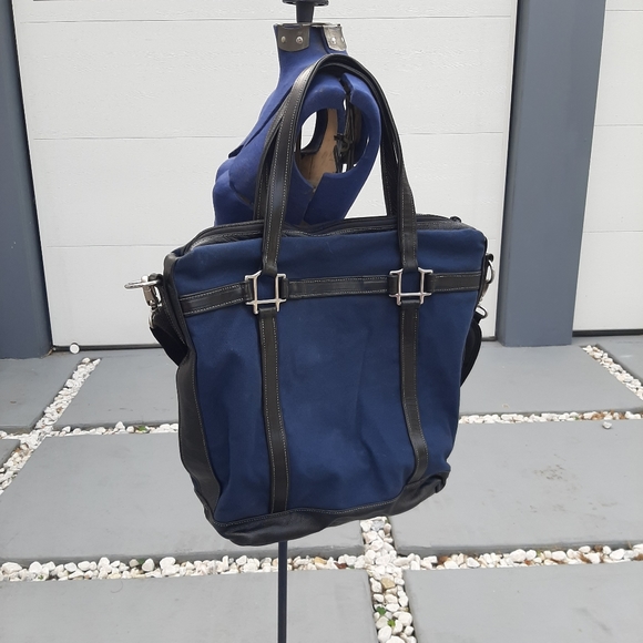 Blue Canvas Weekender Bag - Picture 2 of 5